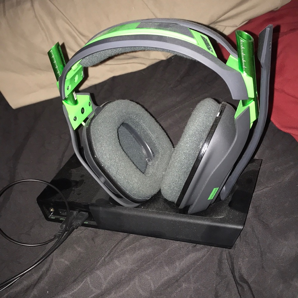 Astro a50 wireless headphones